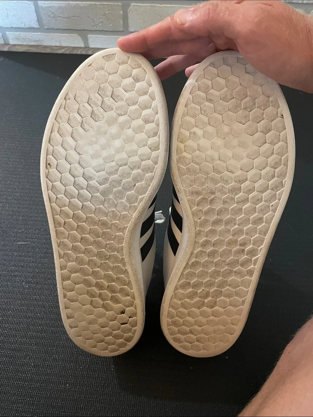 adidas low top